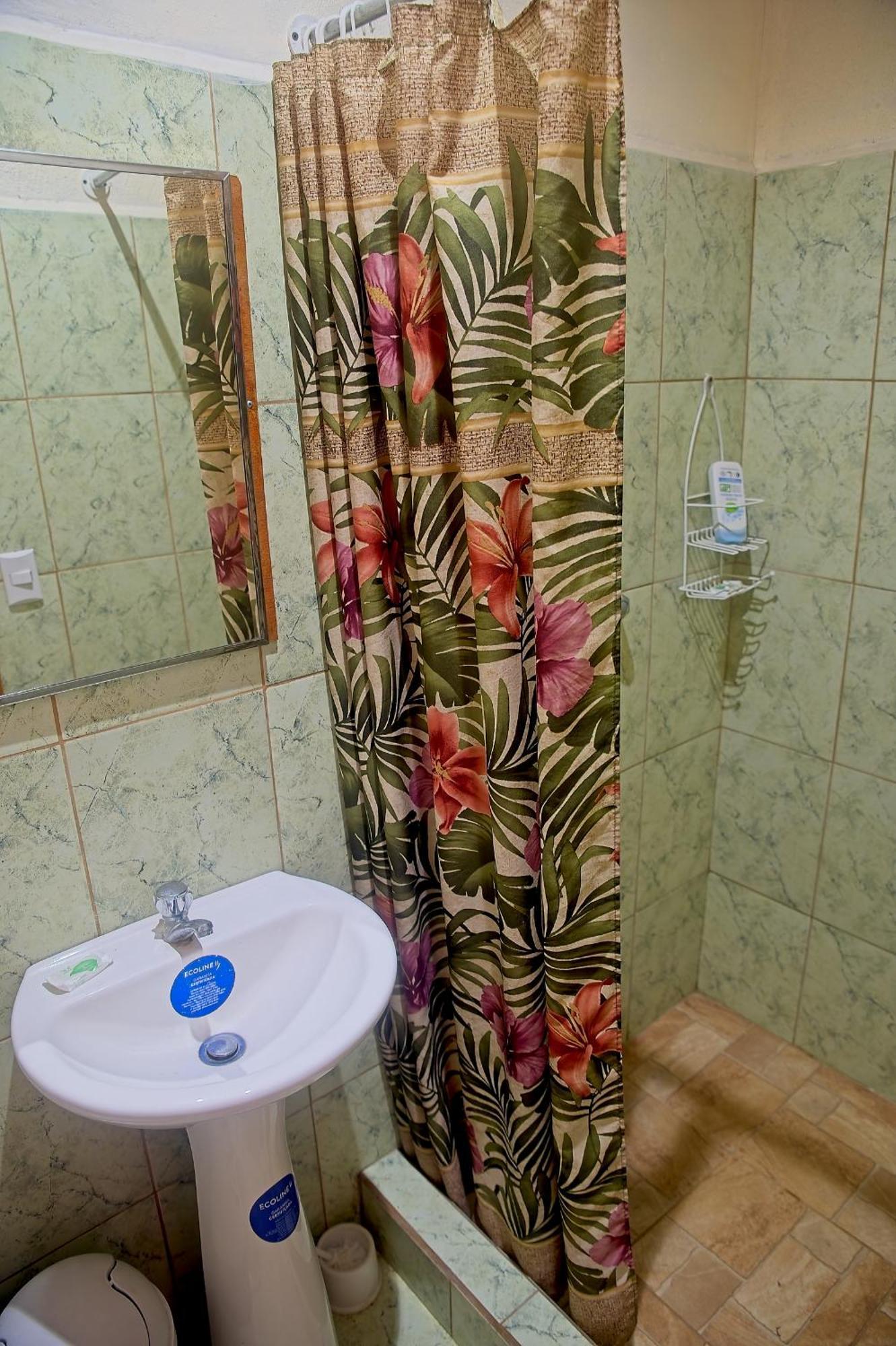 Hotel Mar Caribe Pv Puerto Viejo de Talamanca Exteriér fotografie